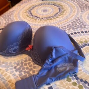 Victoria Secret Bombshell Bra